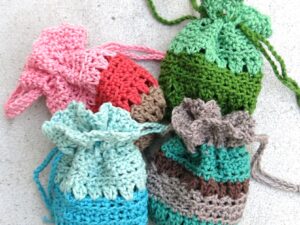 crochet trinket bag